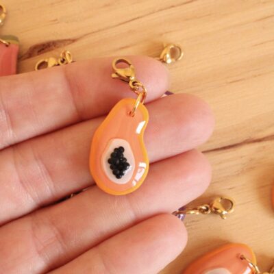 Charm papaya collar
