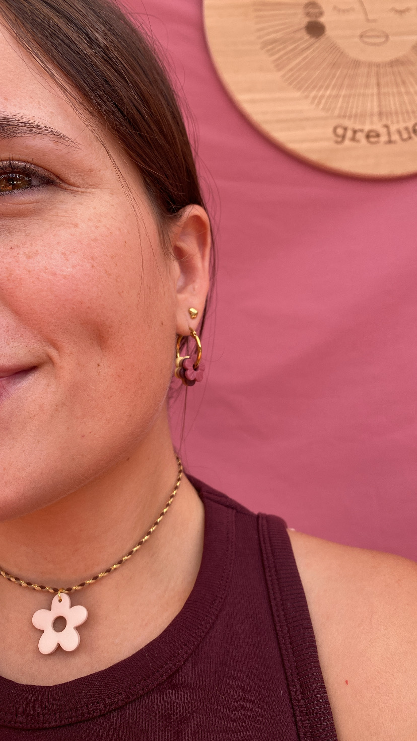 A015F063-55C7-4774-852B-85F48F77540F